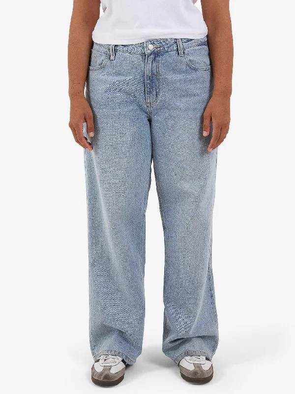 Exclusive Weekend Offers Inside Billie Low Jean - Endless Blue