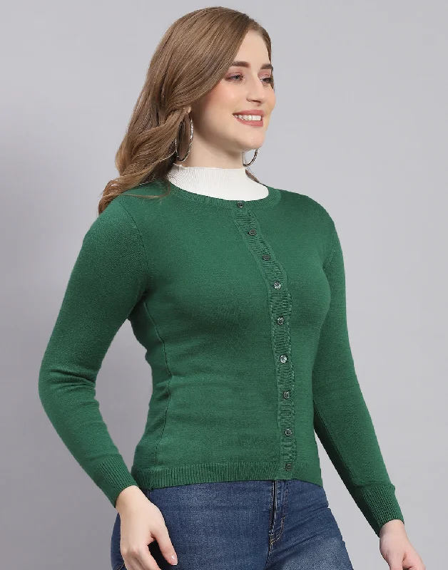 Weekend Specials to Love Women Green Solid Round Neck Full Sleeve Cardigan